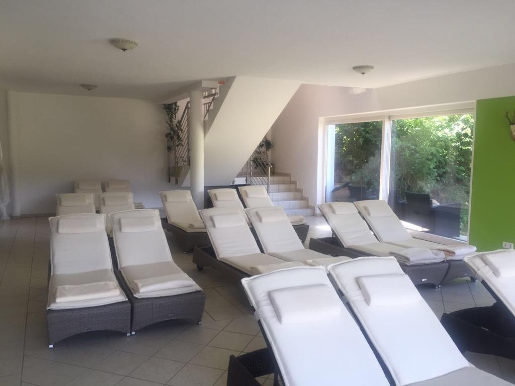 Hotel Restaurant Grune Au Poellau Esterno foto