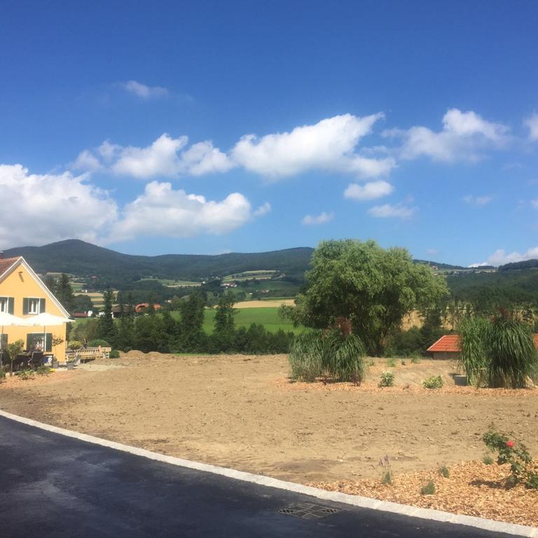 Hotel Restaurant Grune Au Poellau Esterno foto