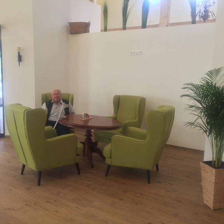 Hotel Restaurant Grune Au Poellau Esterno foto